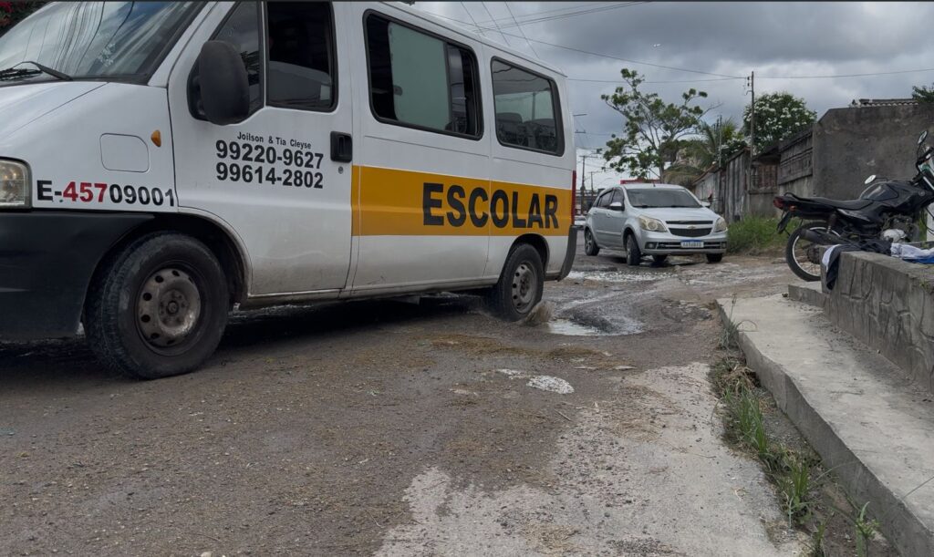 buracos-nas-ruas-Arace-1024x611 Raiff Matos cobra recuperação urgente de ruas com buracos na Zona Norte de Manaus