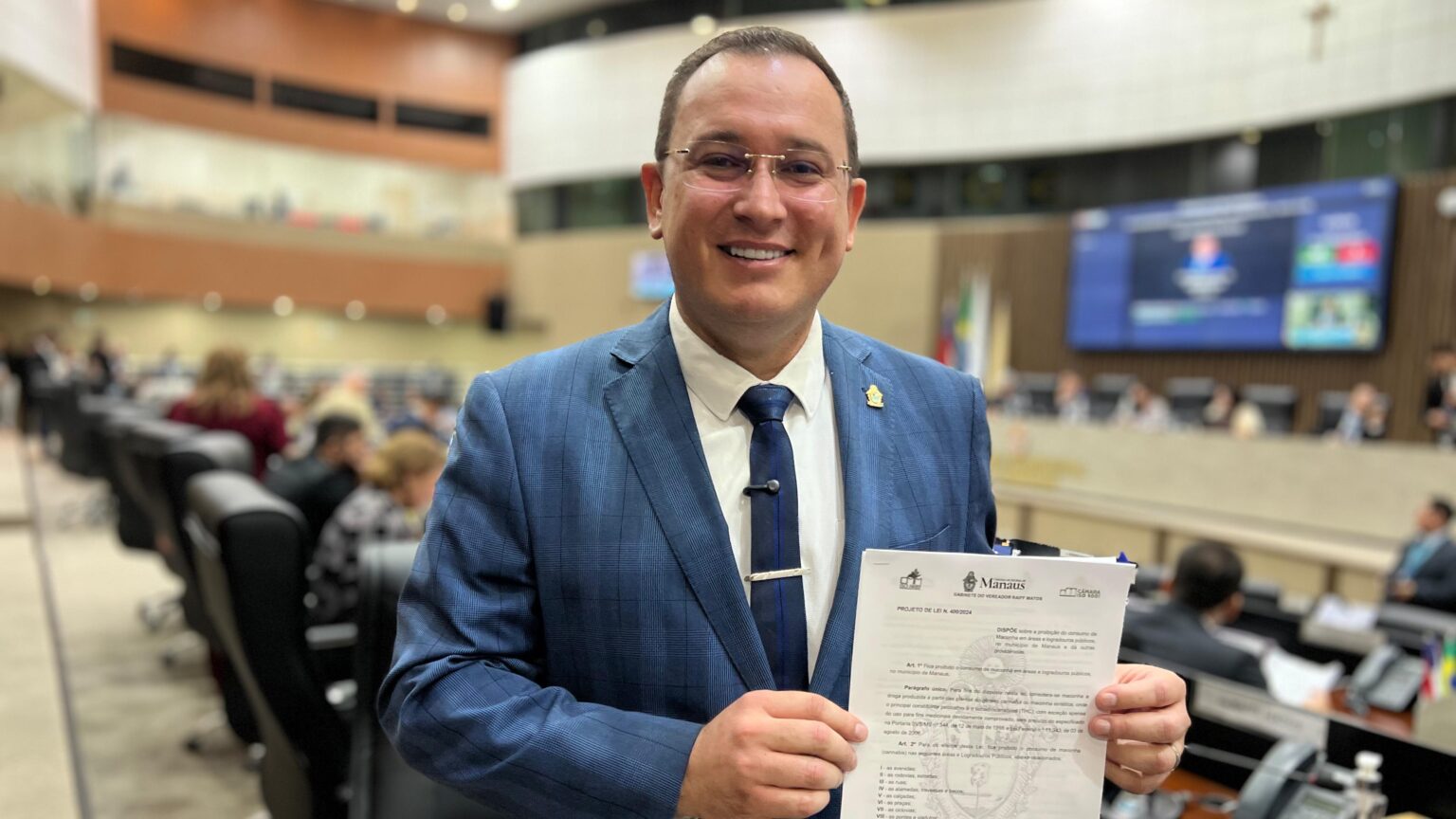Raiff-maconha-proibida-em-locais-publicos-de-Manaus-1536x864 Notícias