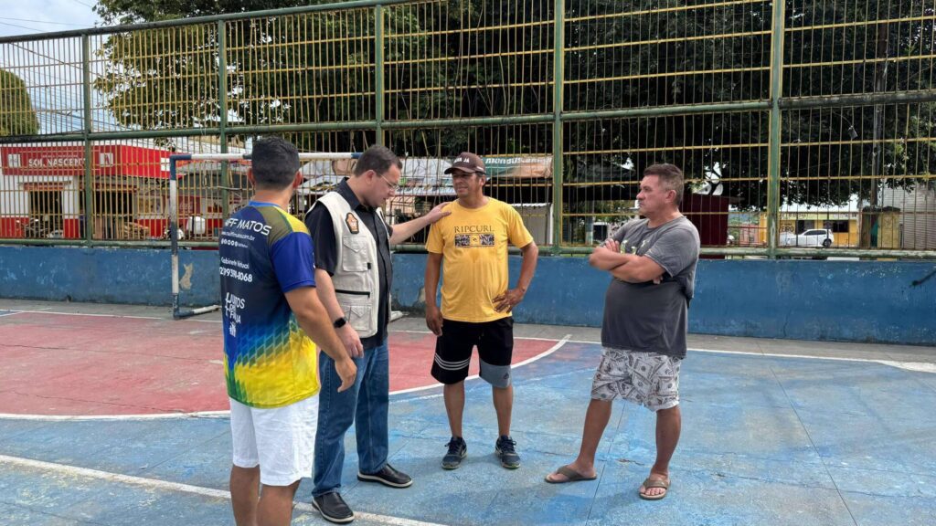 Raiff-Matos-quadra-Manoa-1024x576 A pedido de Raiff Matos, reforma da quadra do Manoa deve finalmente ser realizada