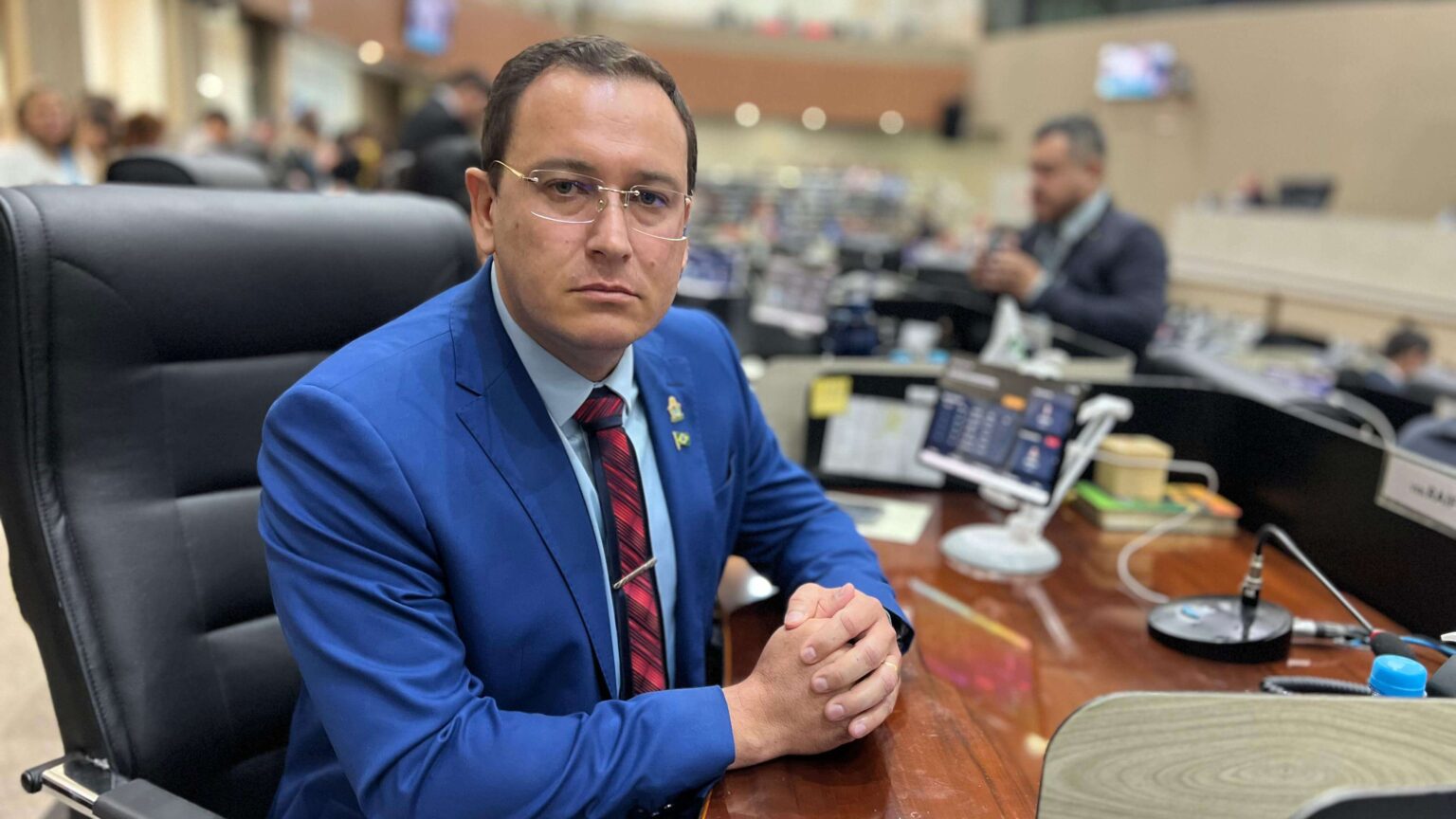 Raiff-critica-extremismo-da-esquerda-1-1536x864 Notícias