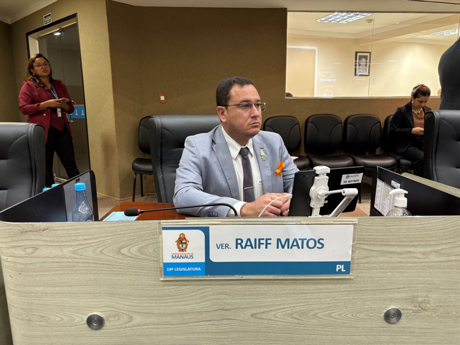 Raiff-Matos-critica-o-PT-1536x1152 Home